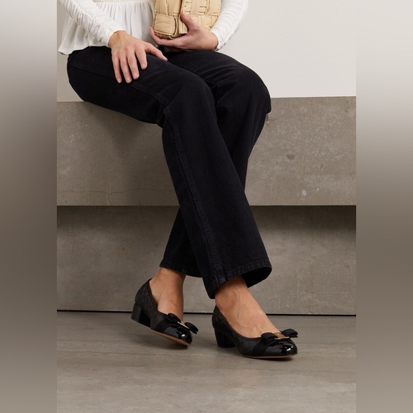 Kate Spade Black Leather Pumps Size 7 - Picture 9 of 10